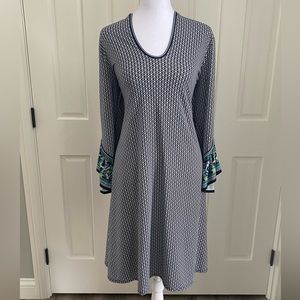 Max Studio polyester dress with fun sleeves